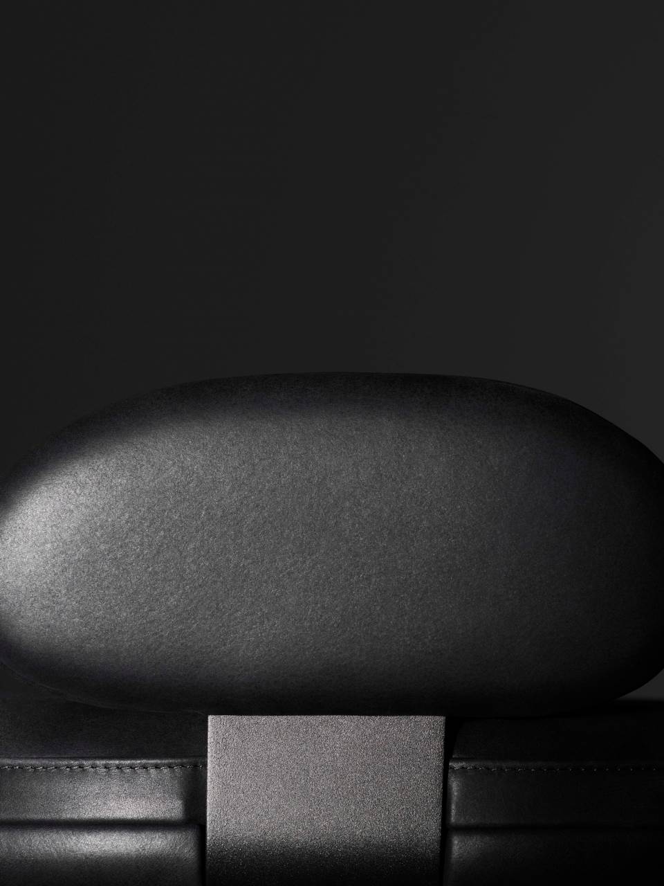 Pebble Stool