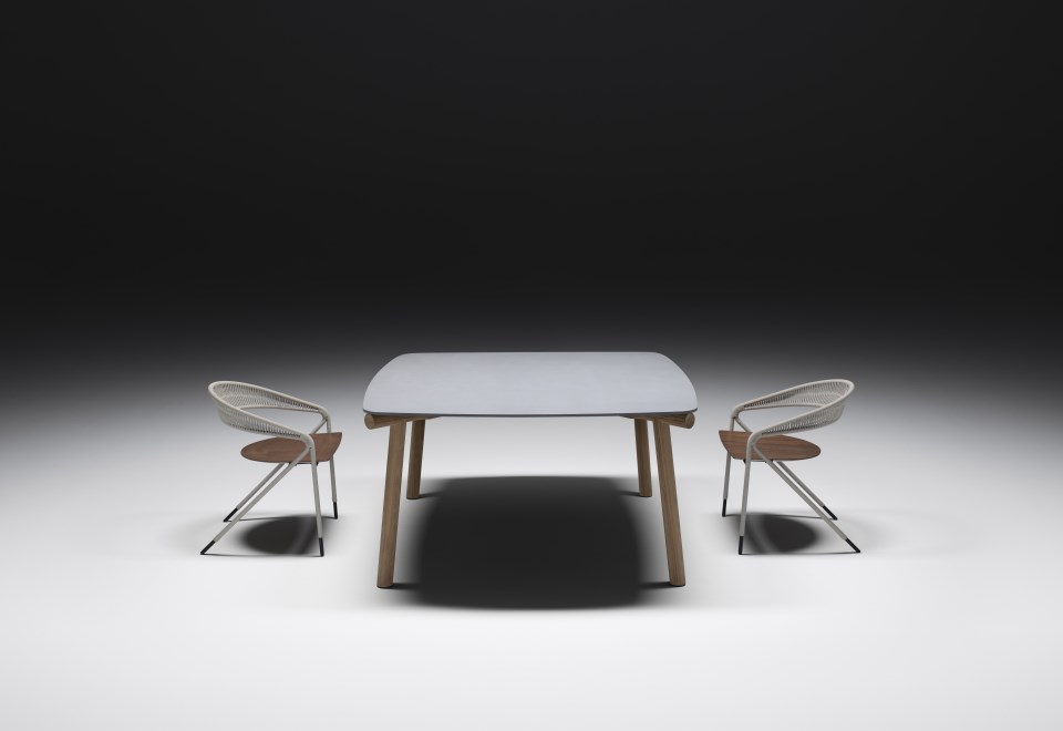Kasumi Table