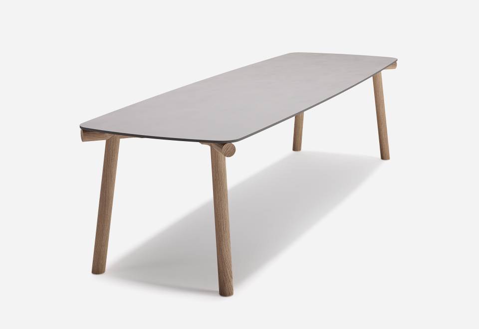 Kasumi Table Outdoor