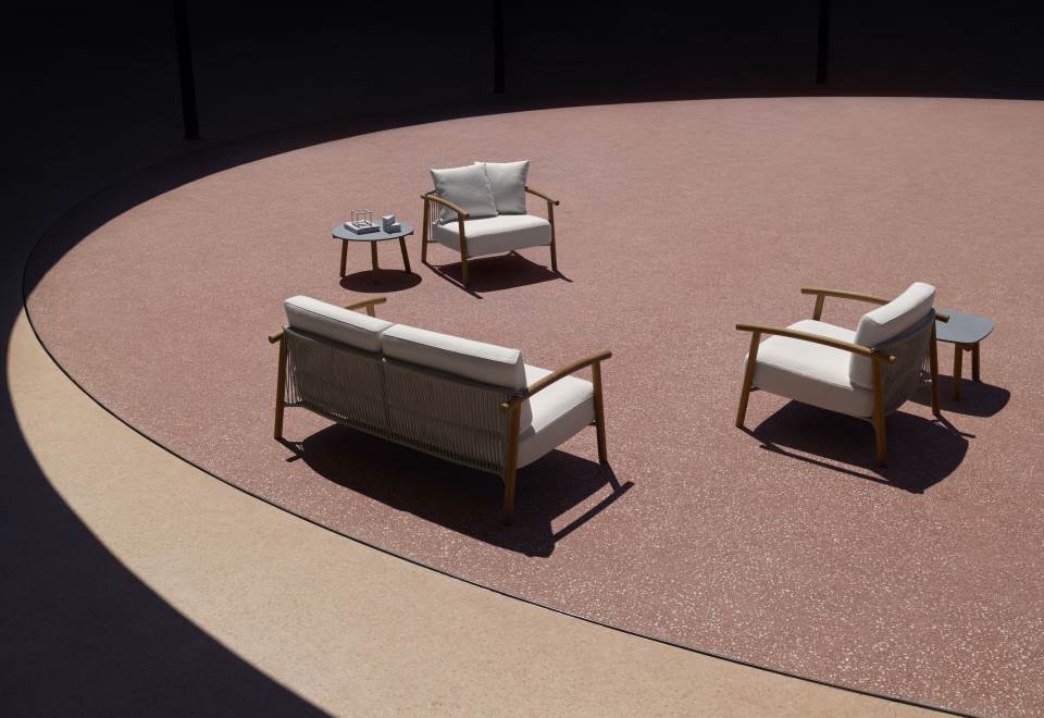 Kasumi Low Table
