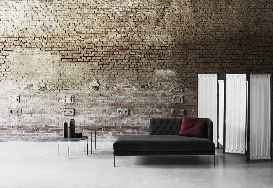 Lipp Dormeuse by Living Divani