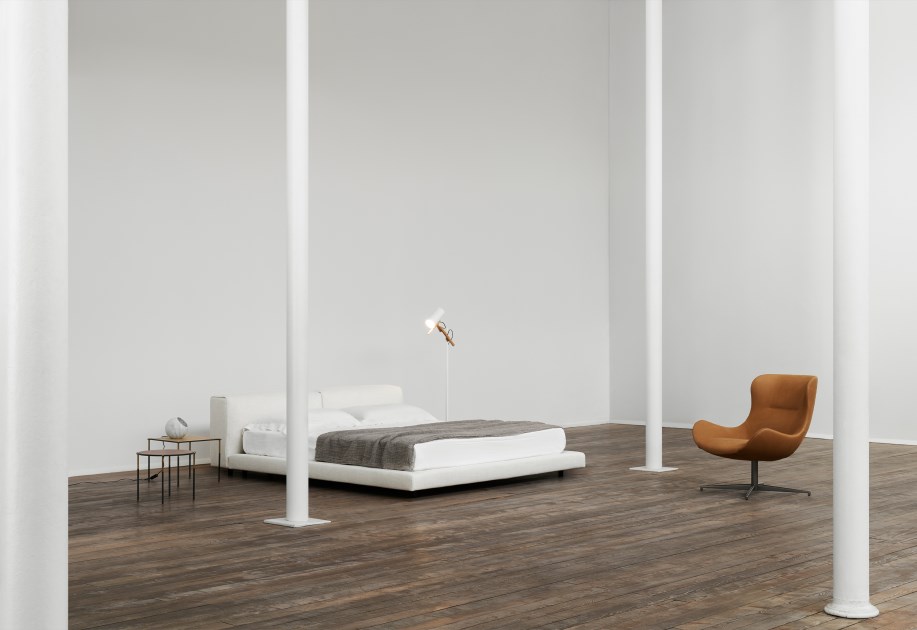 Softwall Bed by Living Divani