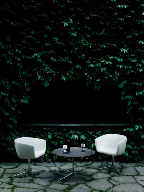 Jelly table by Living Divani